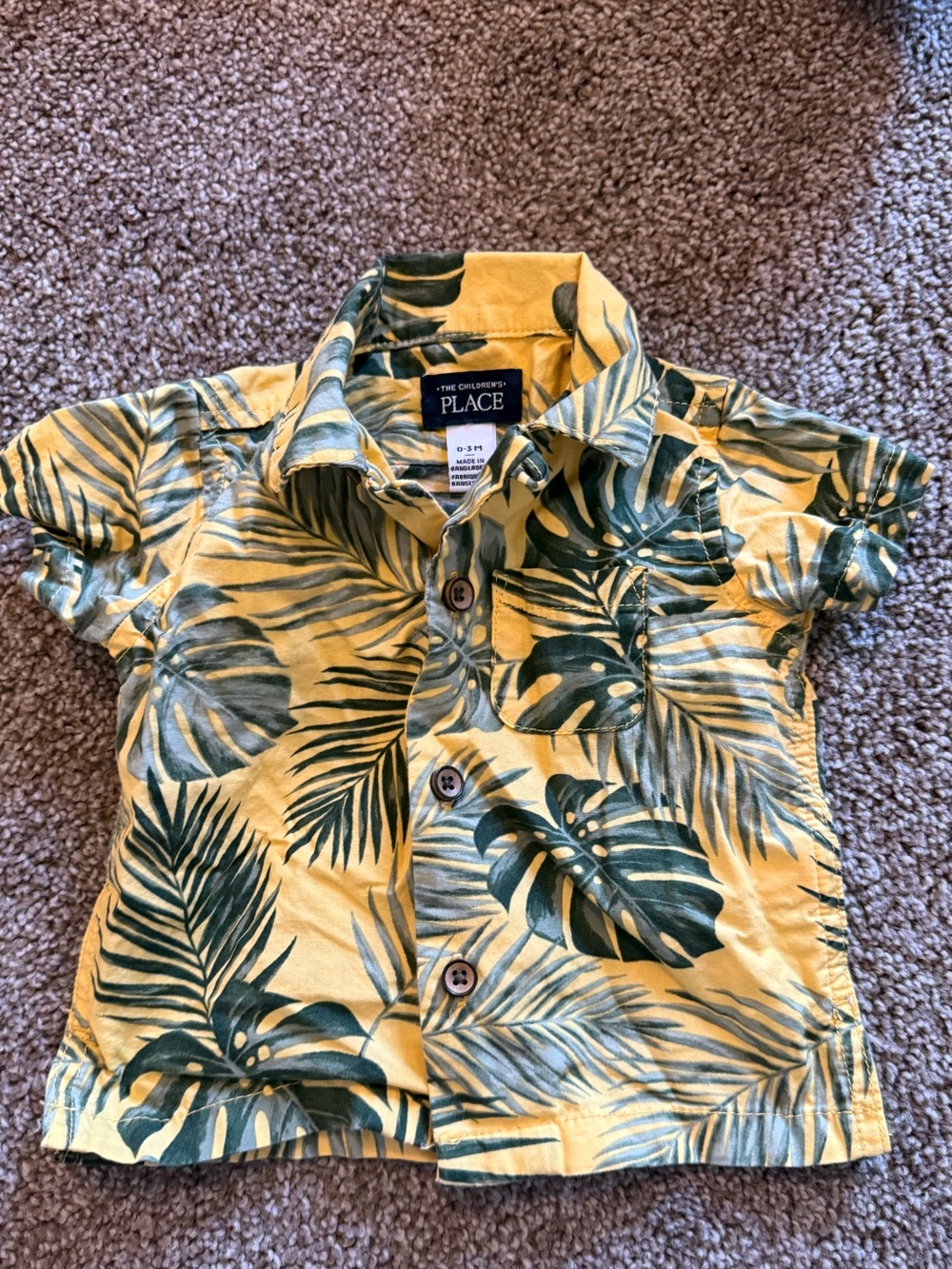 Old Navy Yellow Tropical Leaf Button-Down Shirt